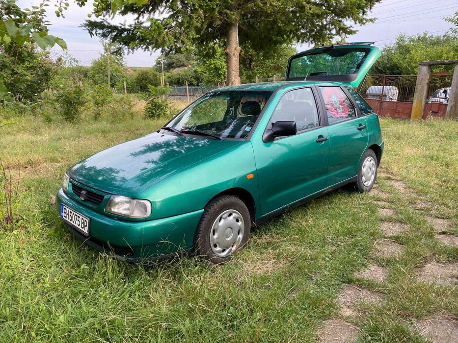 Seat Ibiza 1.6 газ бензин