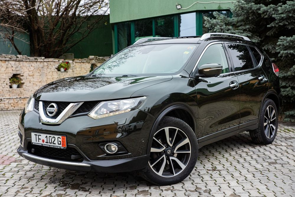 Nissan X-trail Tekna 2016/ 4x4 / Euro 6