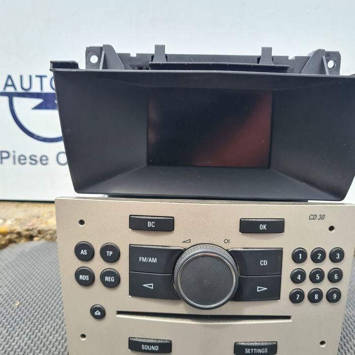 Radio Cd30 cu ecran Opel Astra H GTC