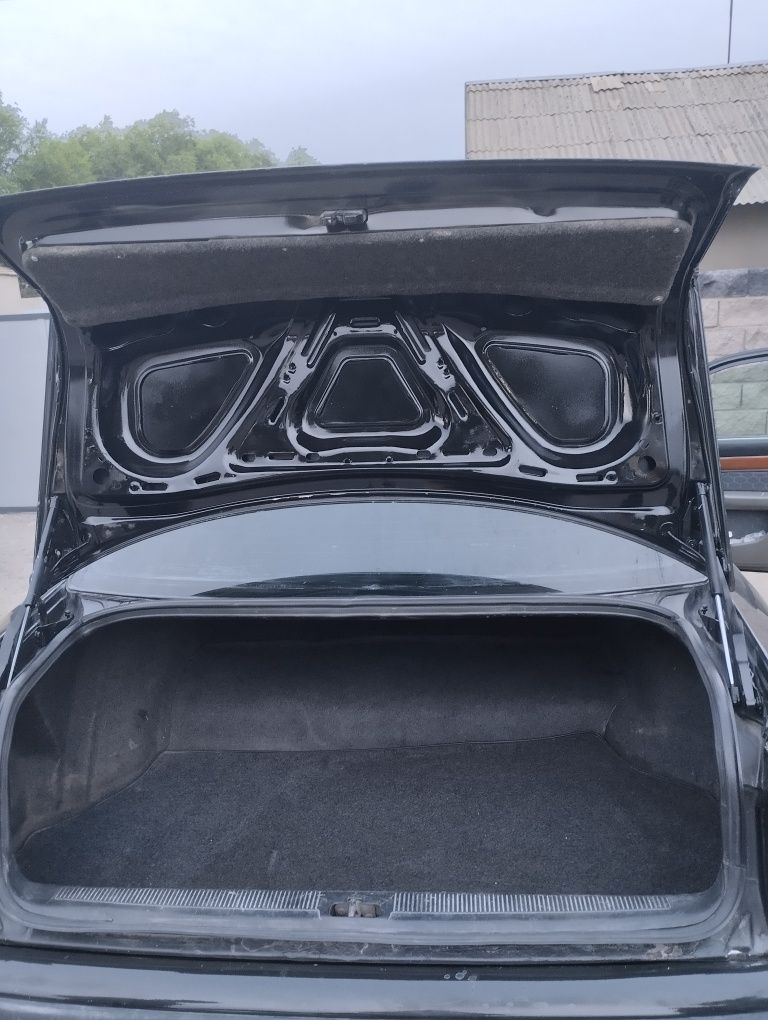 Продается  audi c 4