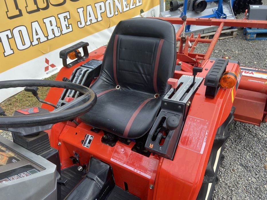 Tractor japonez Yanmar F155, 4x4, 15cp cu freza
