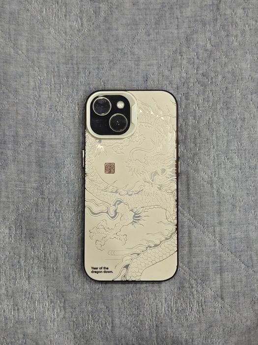 Продам айфон 15 128