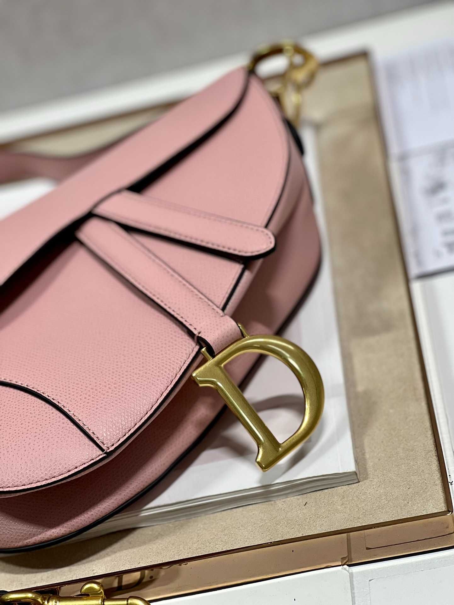 Geanta Christian Dior Saddle Pink Smooth 25.5×20×6.5cm, Premium