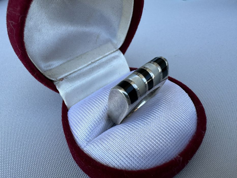 Inel argint, sidef si onix