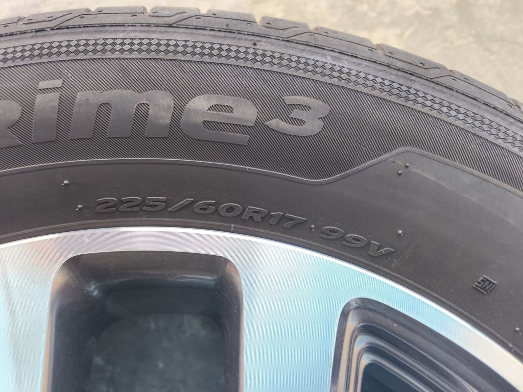 225/60/17" 4бр Hankook ventus prime 3,dot3221,7mm