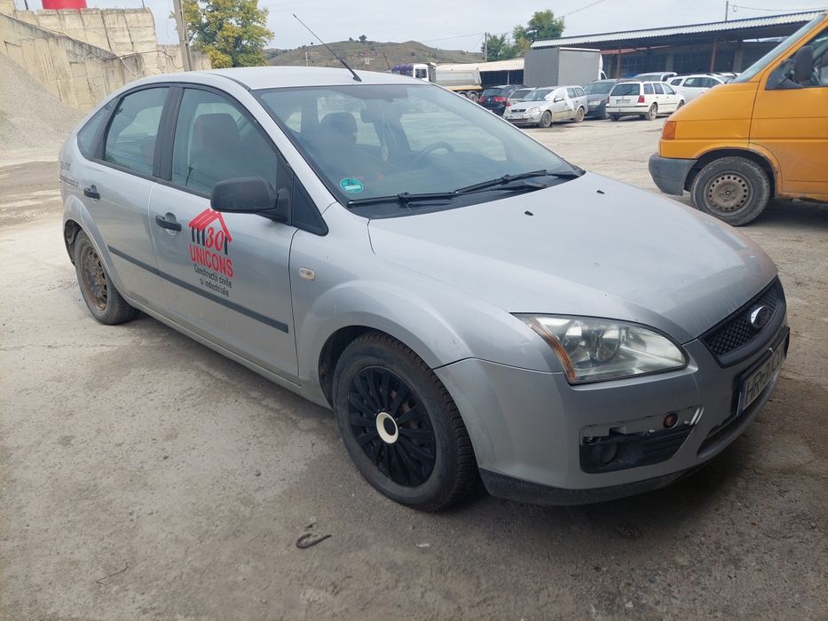 Ford focus pentru dezmembrare