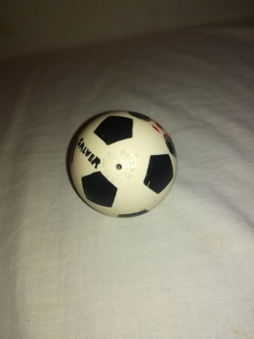 Колекционерска футболна топчица - сувенир.