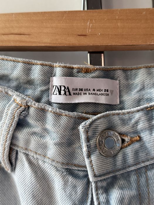 ZARA светлосини дънки – размер 36