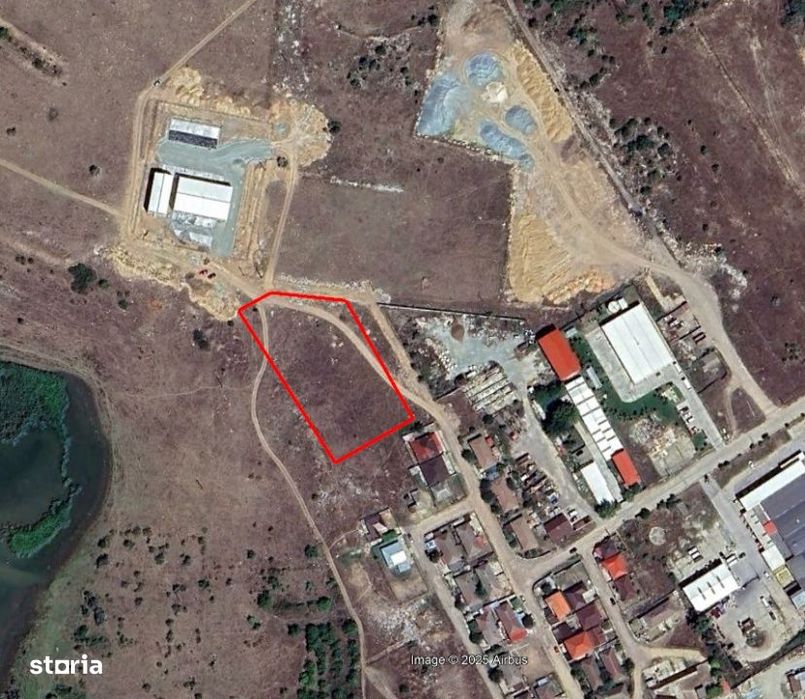 Teren cu potential deosebit la intrare in Mangalia