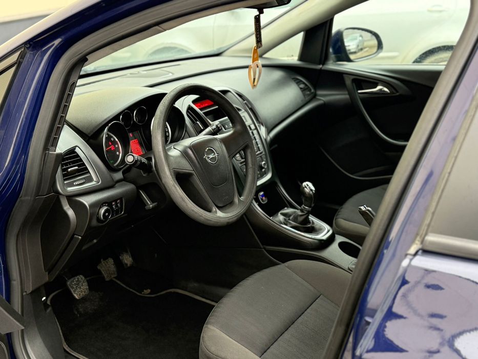 Opel Astra J Euro 5