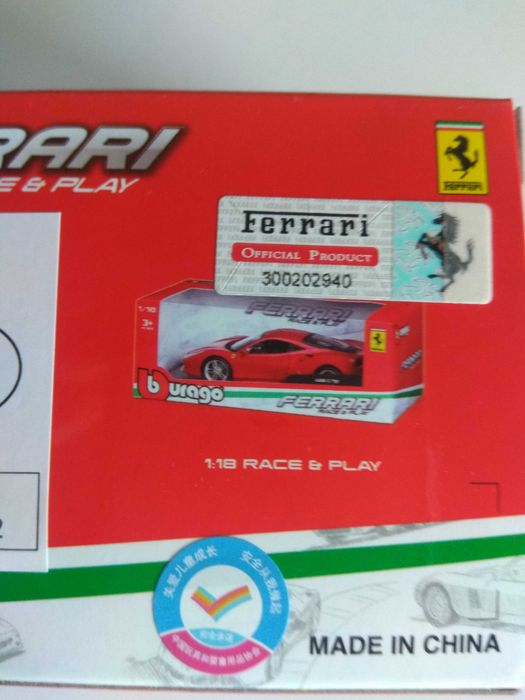 Burago Ferrari 812