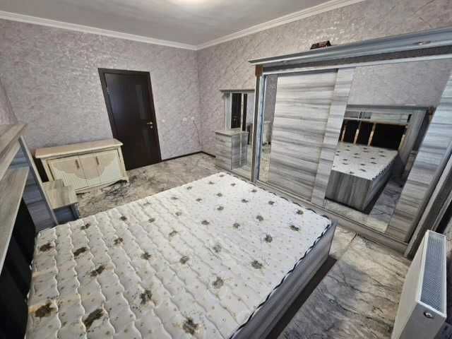 Сдается 3 комнатная квартира