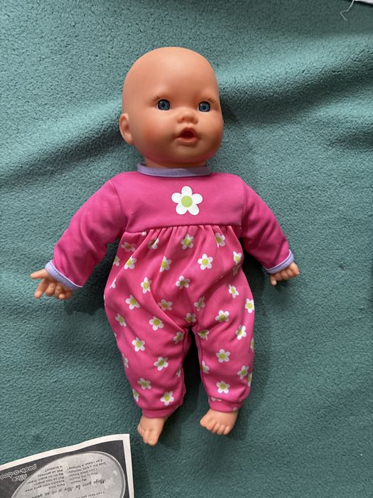 Papusa bebe cu diverse
