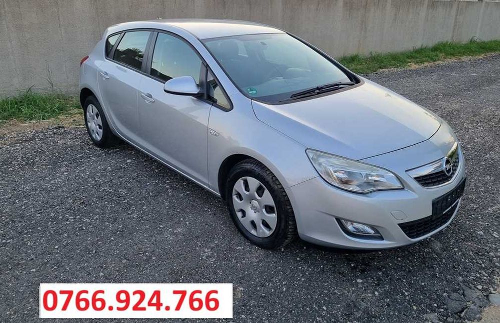 Opel Astra J 2010 - 1,7 diesel euro 5 distributie schimbata
