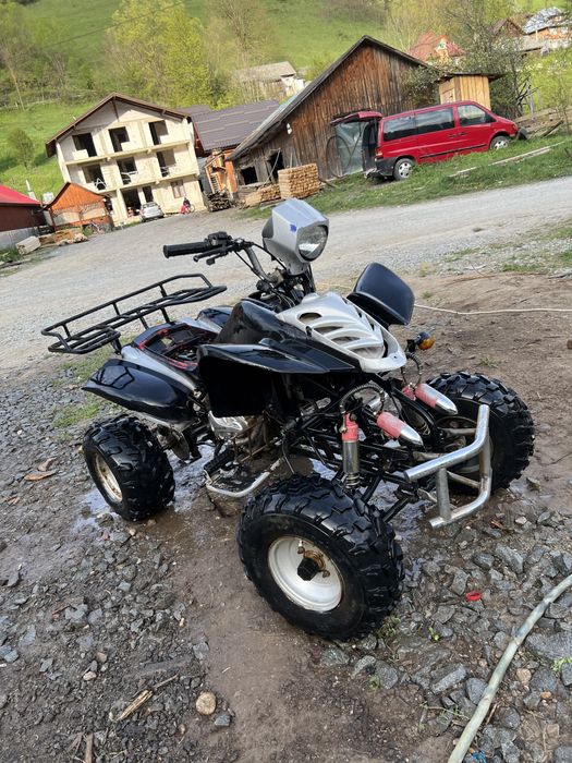 Vând atv loncin 200cc pret 3500 lei usor negociabil