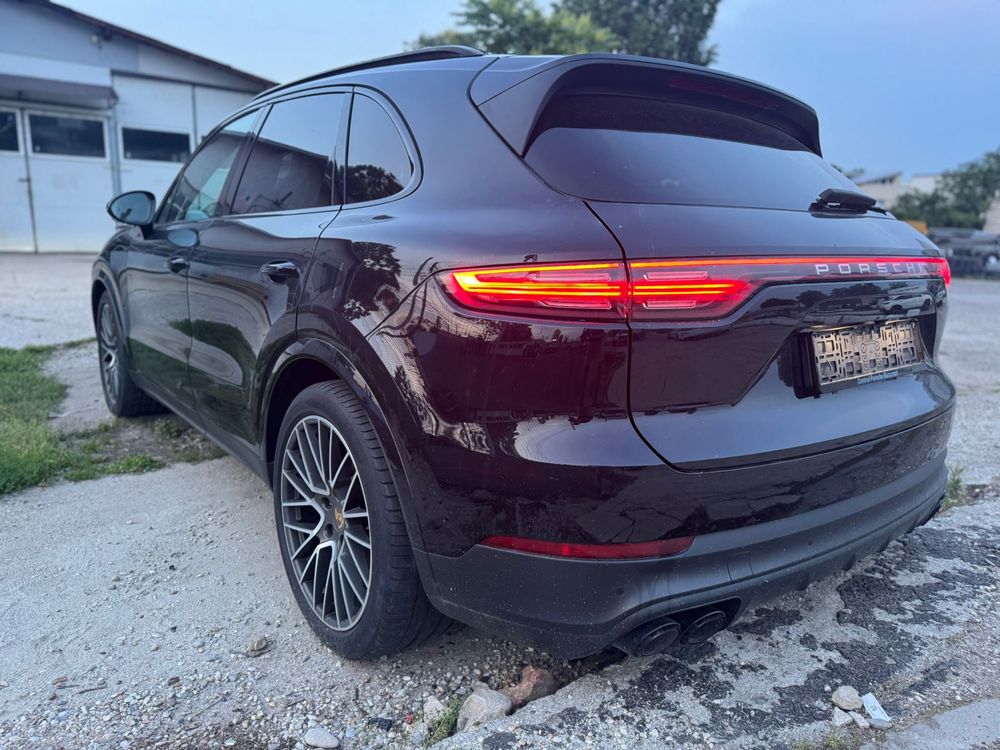 Porche Cayenne / 2020 / 3.0 benzina / 340 CP /  128.000 km / 4x4