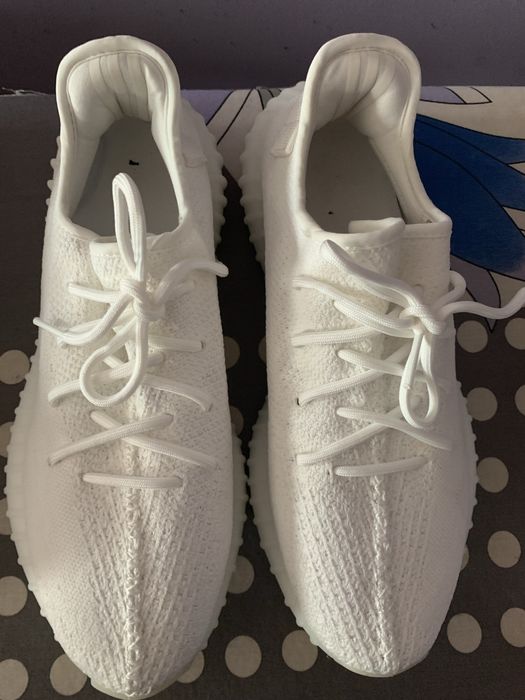Yeezy Boost 350 v2 white
