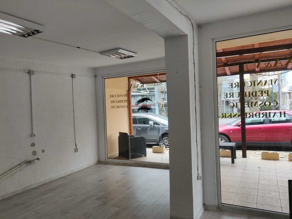 Дава се под наем Магазин в Несебър - 35 кв.м за 3570 € - Снимка #2