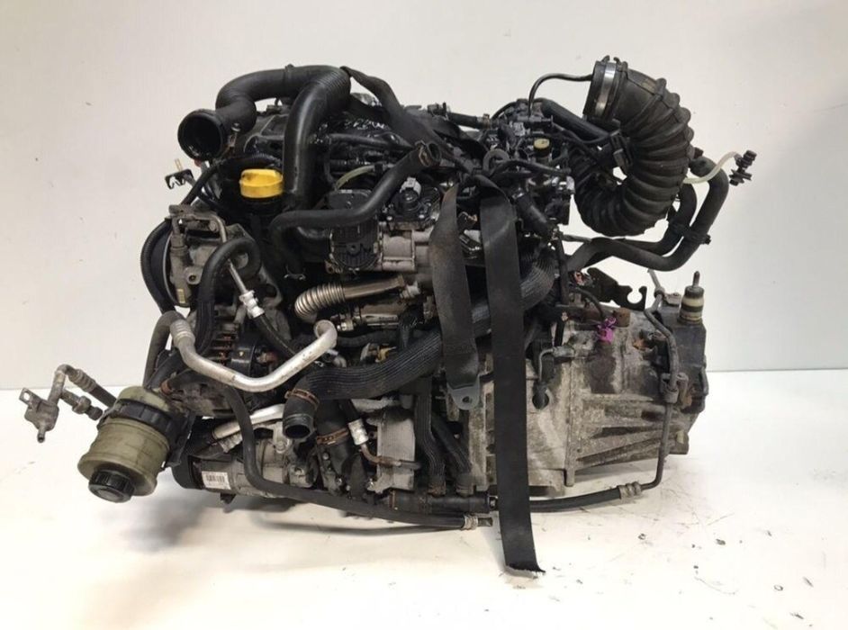 Motor complet cu accesorii renault trafic,vivaro 2.0 dci euro5 an 2014