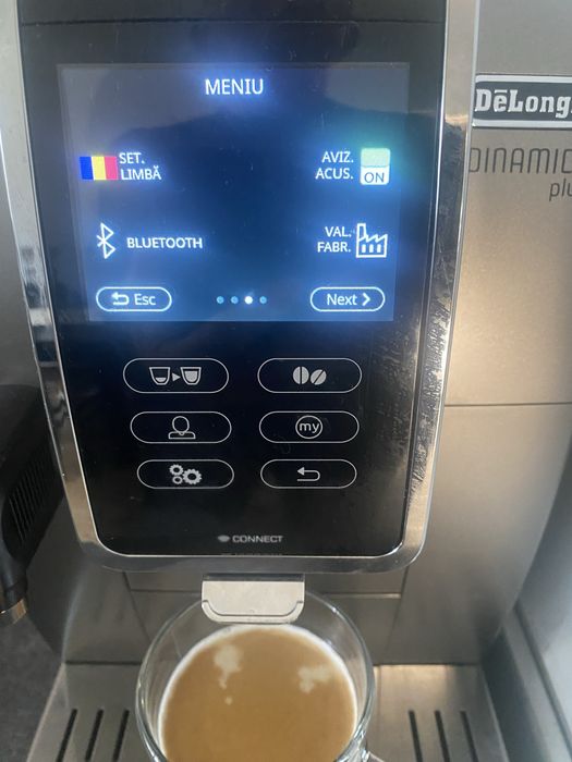 Expresor DE LONGHI DINAMICA PLUS, aproape nou