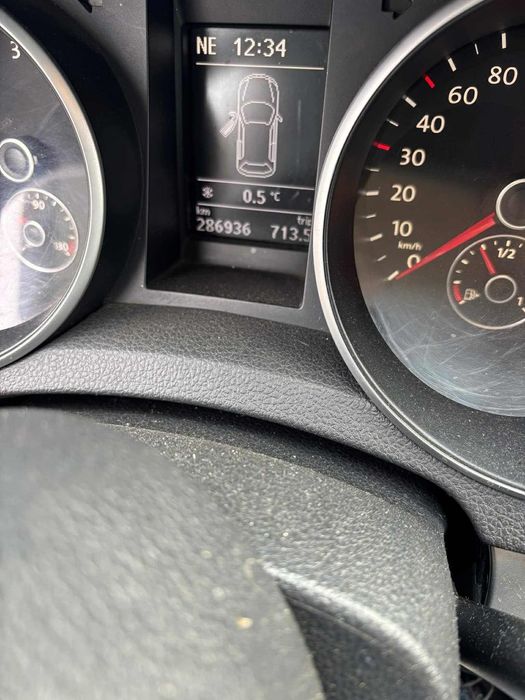 Vand Golf 6  An 2011 Km reali