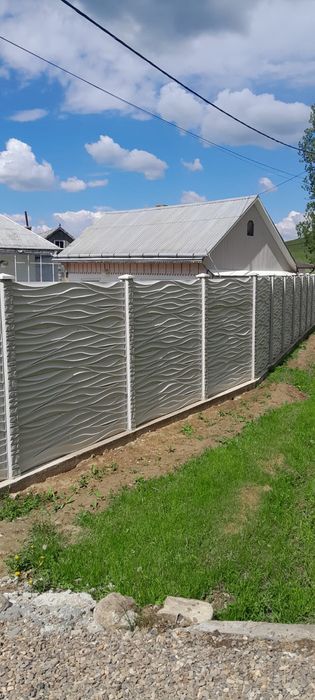 Gard din placi de beton Fălticeni .