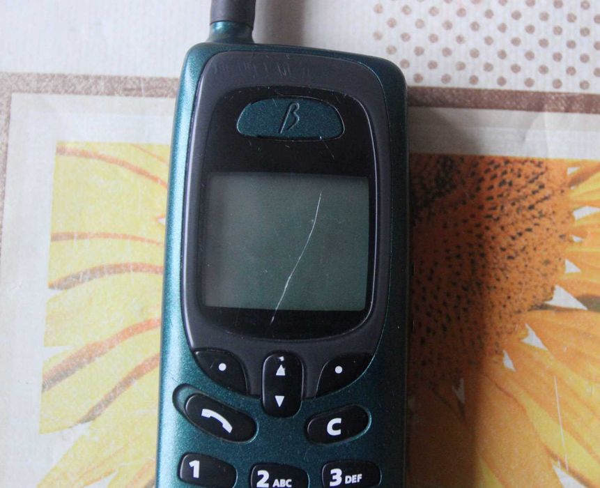 Ретро мобифон - телефон Benefon TDP-60HP