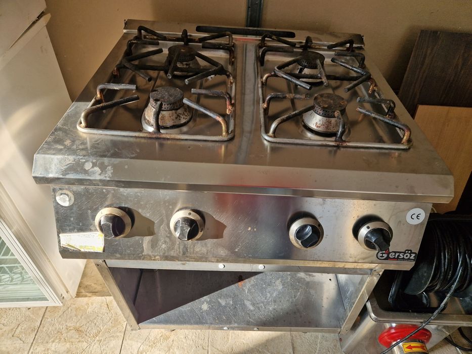 Aragaz cu banc de putere, arzătoare mari