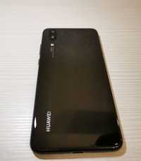 Продам Huawei P20.