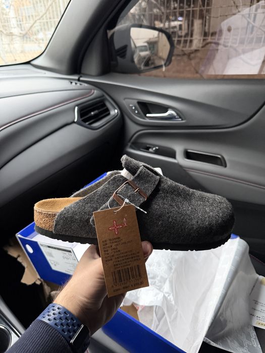 Продается удобные тапочки ( обувь )