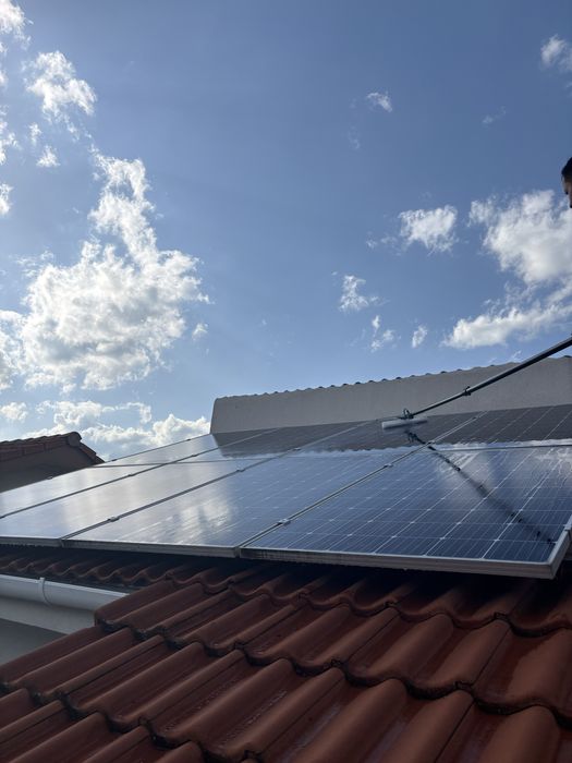 Spalare panouri Fotovoltanice