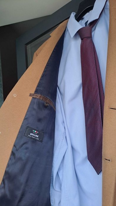 Мъжко палто за дипломати и агенти