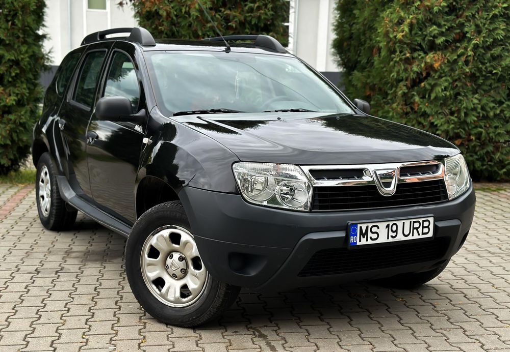 Dacia Duster 1.6benzina 2011