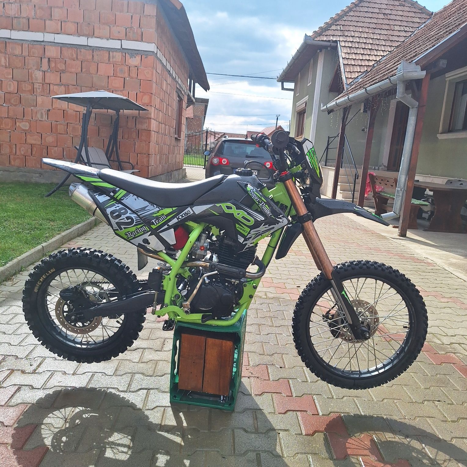 Vănd cross Kxd 150