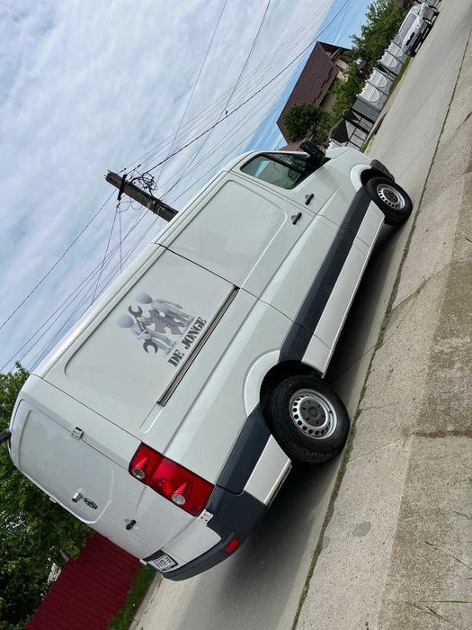 Volkswagen Crafter 3 locuri si duba an 2012 motor 2.0 tdi sprinter
