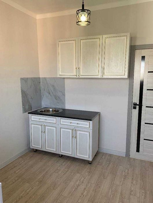 СРОЧНО Кадышева! Продается 1-комнатная по сниженной цене! 47м2!