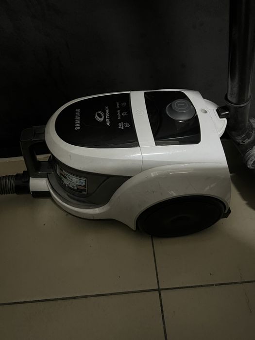 Продам пылесос Samsung