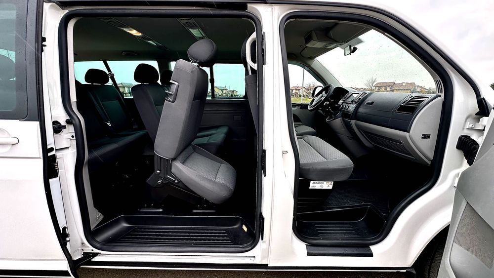 VW Caravelle 2.0 TDI 4 Motion 140 Cp 9 Locuri An 2013 Euro5 Vito