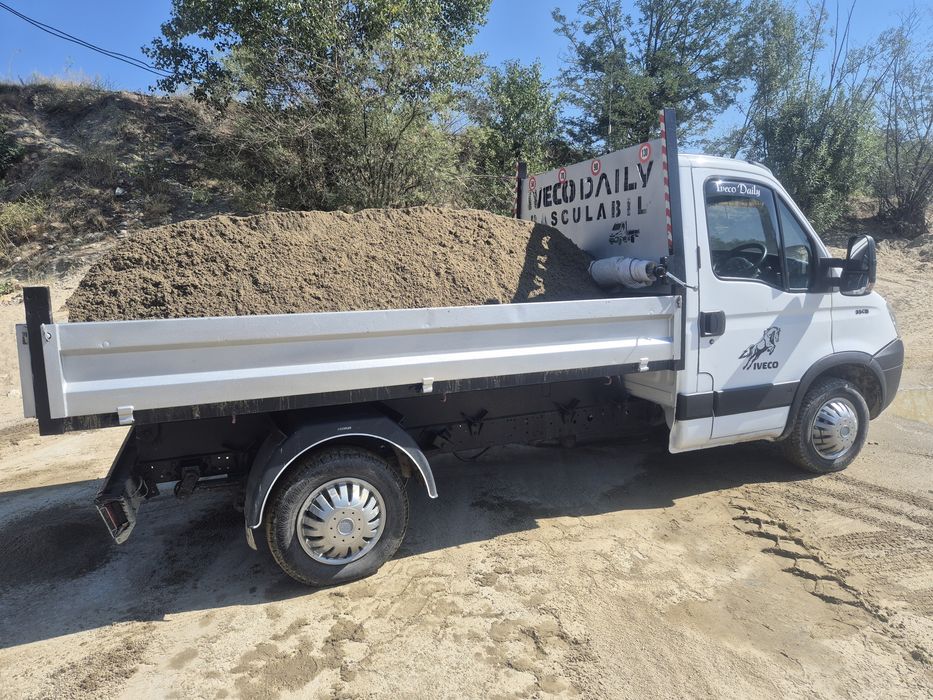 Nisip,pietriș,sap șanțuri pt fundație garduri sau construcții