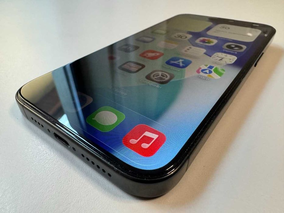  Apple / iPhone 15 Pro Max / 256 Gb / Black / 91% Acumulator