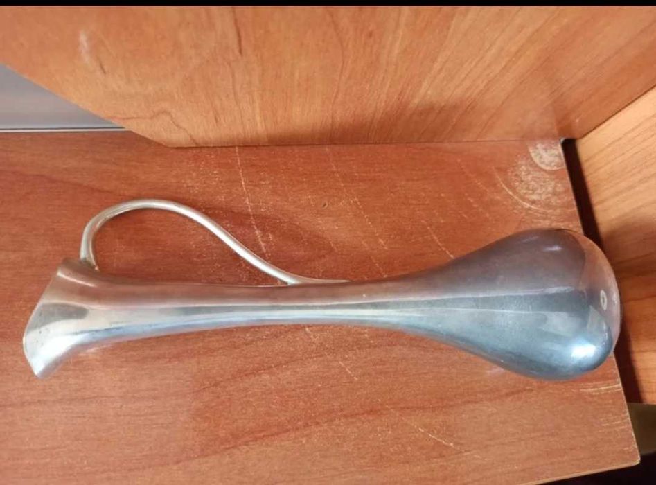 Старинна ваза винтаж