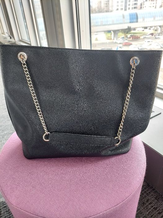 Дамска чанта Guess