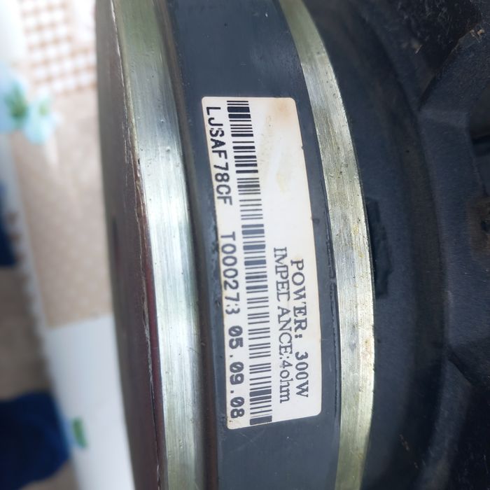 vand difuzoare de 15 in 4ohmi 300w