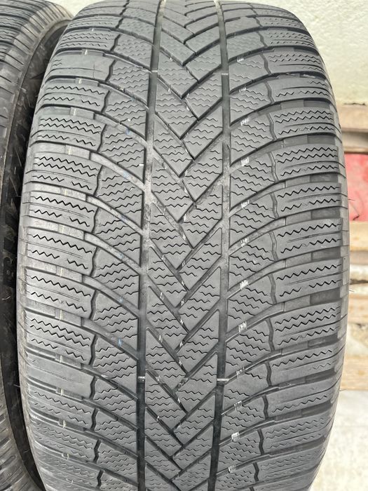 2бр 255/50/19 на 5,7мм с 20дот