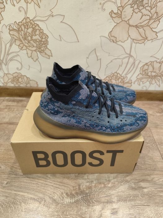 Adidas Yeezy Boost 380 - 43⅓ EU / 27.5cm