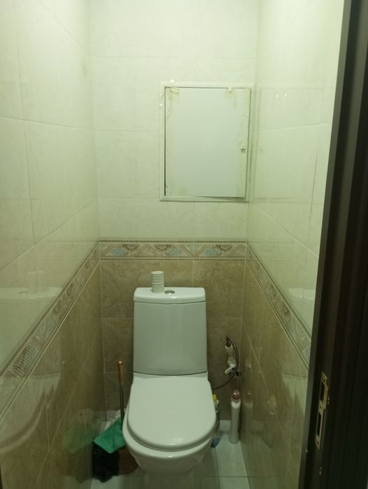 2ком.3/5 Юнусабад 19кв.С ремонтом..2 балкона.Не торец.Большая прихожая