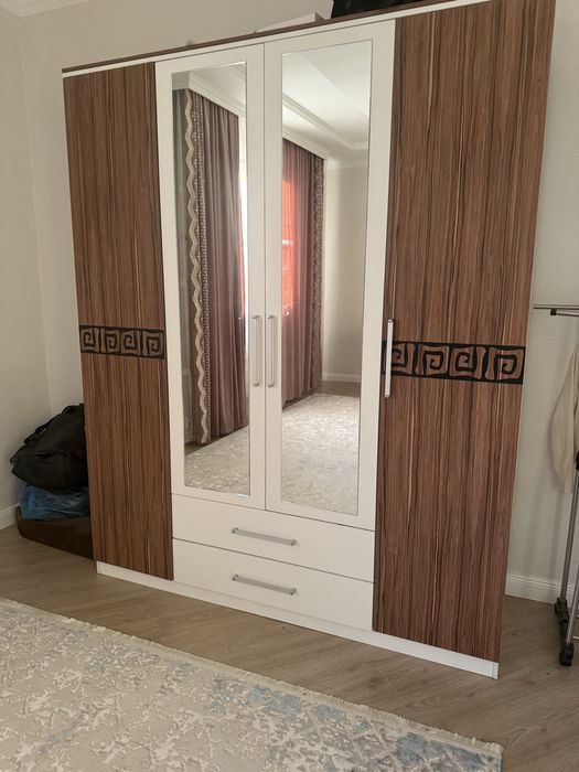 Срочно сатылады шкаф