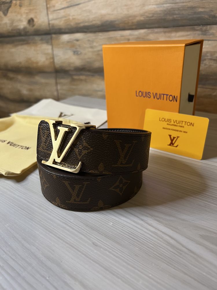 Curea Louis Vuitton Piele Dimensiuni 115 si 120cm