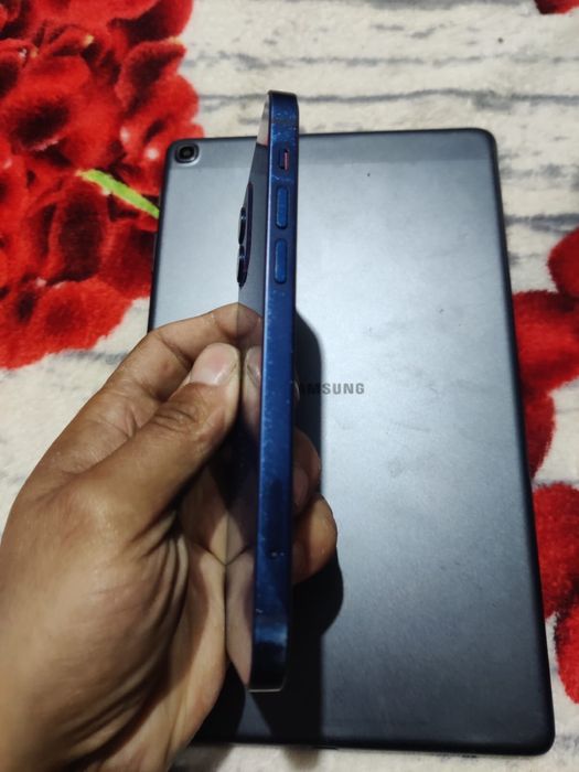 Vand  iphone 12 blue