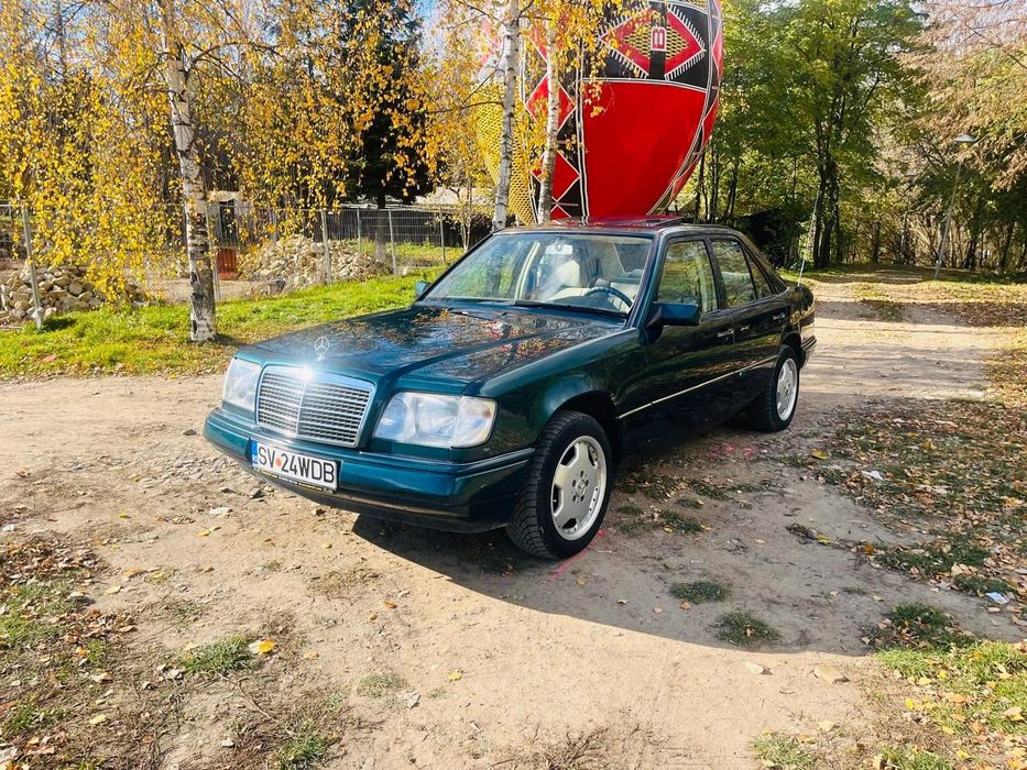 Mercedes-Benz W124
